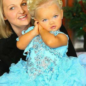 Ira Brown cute baby model 9